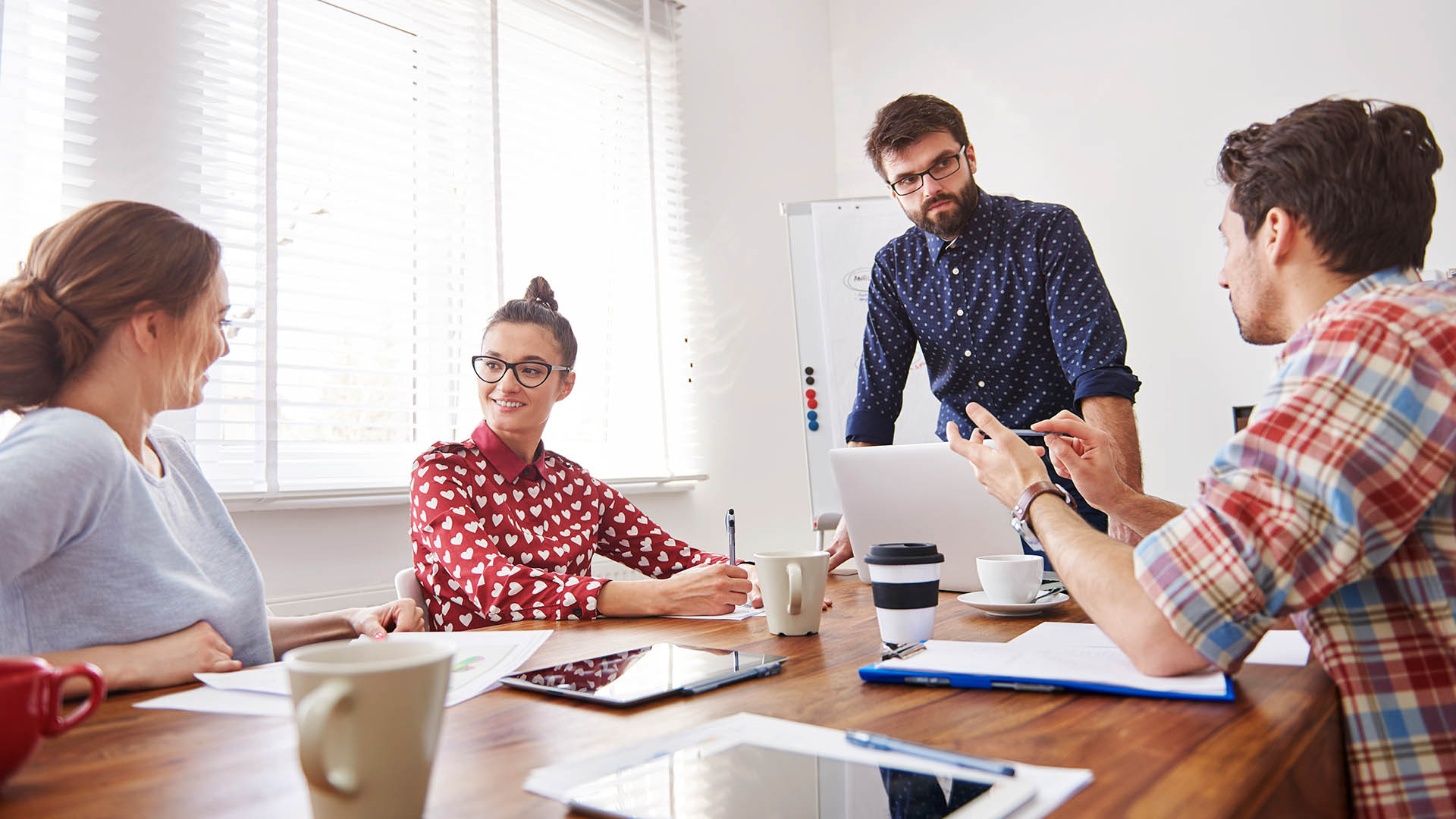 ¿Cómo de saludable es tu entorno laboral?